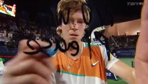 他几乎没有 他几乎没有